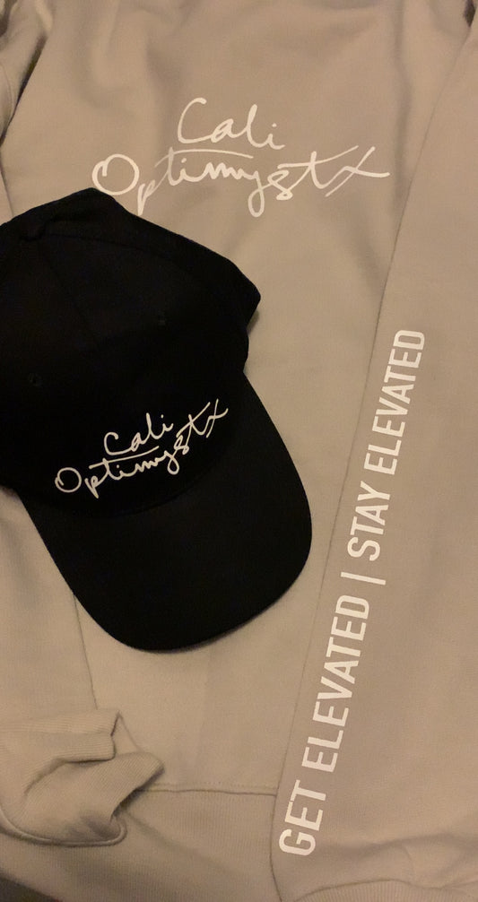 White Signature Cali Optimystx SWEATER+HAT COMBO